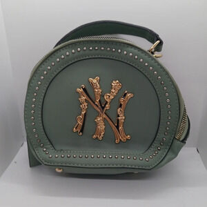NY Handbag